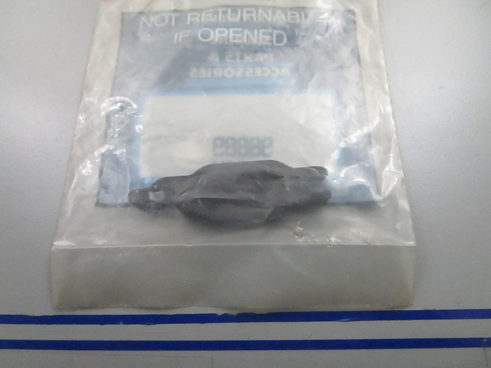 *NEW OEM* 0810 Mercury Quicksilver Latch 98889