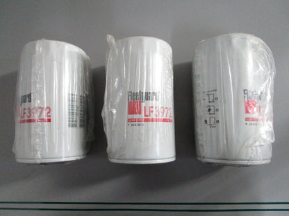 NEW OEM (LOT OF 3) LF3972 Fleetguard Lube Filter 0820