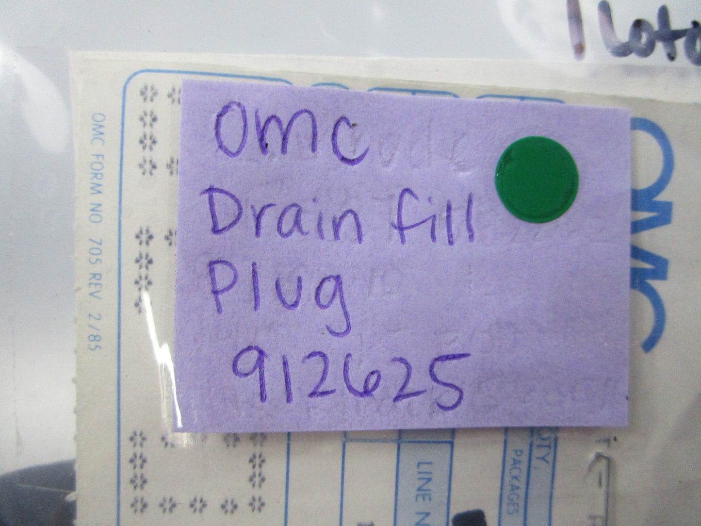 NEW OEM (LOT OF 2) 912625 0912625 OMC Johnson Evinrude Drain Fill Plug 0810