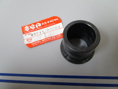 NEW OEM 43711-93900 Suzuki Steering Bush 0720