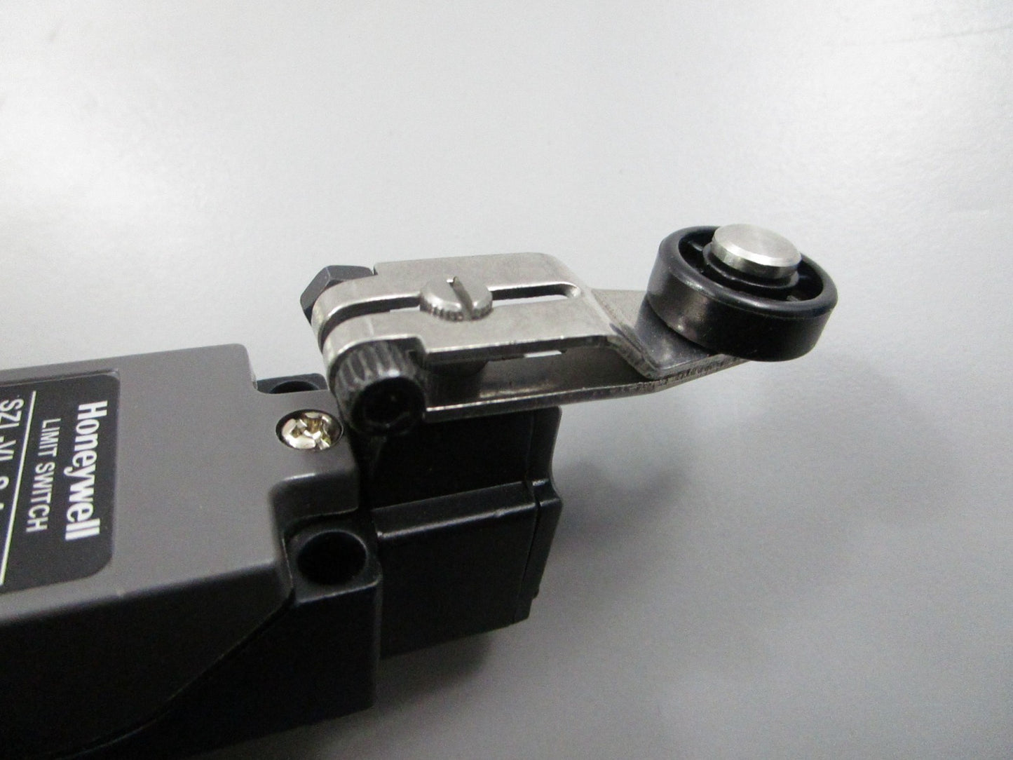 *NEW* 0810 Honeywell Limit Switch SZL-VL-S-A-N-M