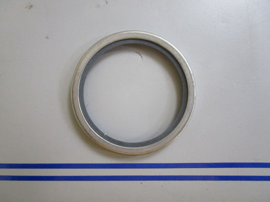 *NEW OEM* 0770 Volvo Penta Seal Ring 1544710