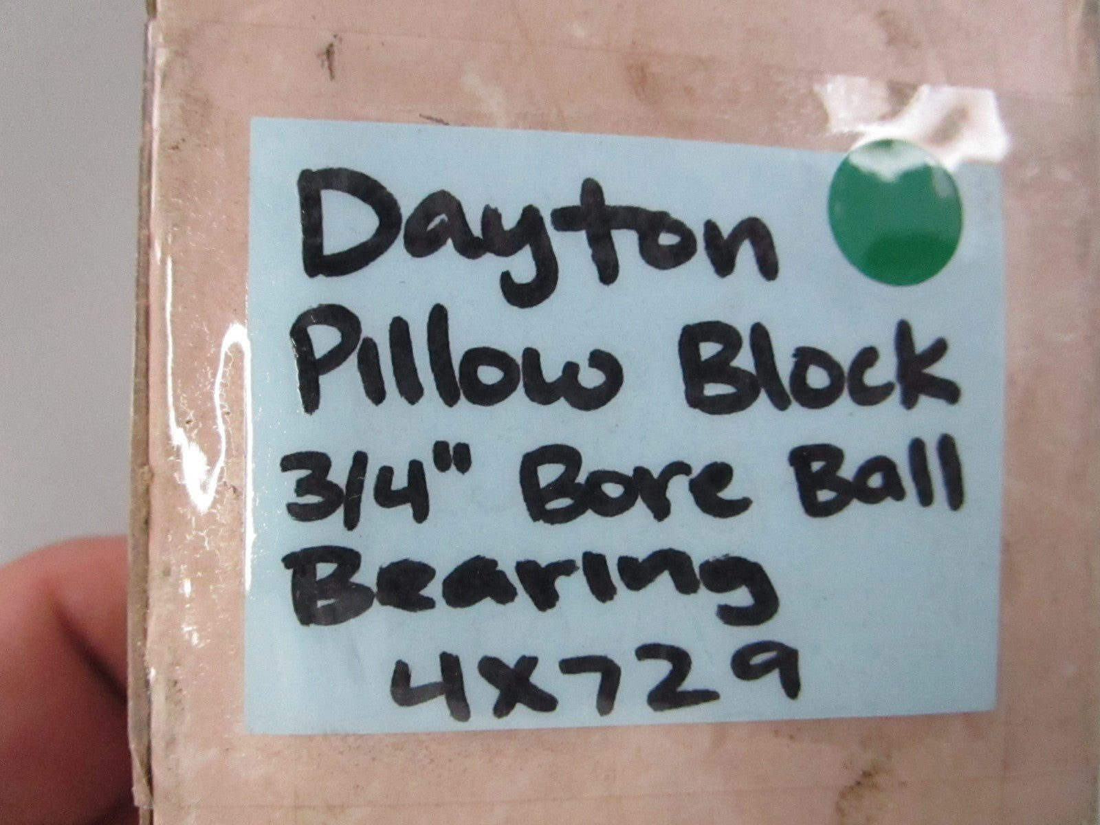 NEW 4X729 Dayton Pillow Block 3/4" Bore Ball Bearing 0810