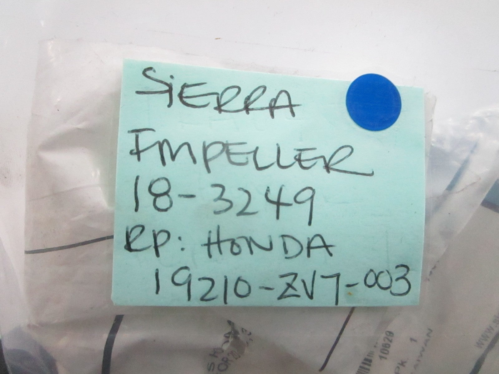 *NEW* 0810 Sierra Impeller 18-3249 Replaces: Honda 19210-ZV7-003