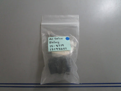 *NEW* 0810 AC Delco Relay 15-8719 12193601