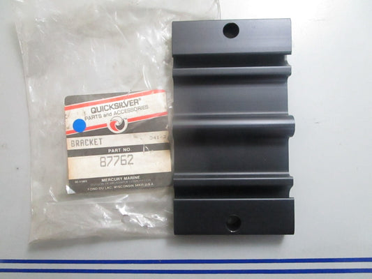 *NEW OEM* 0820 Mercury Quicksilver Bracket 87762