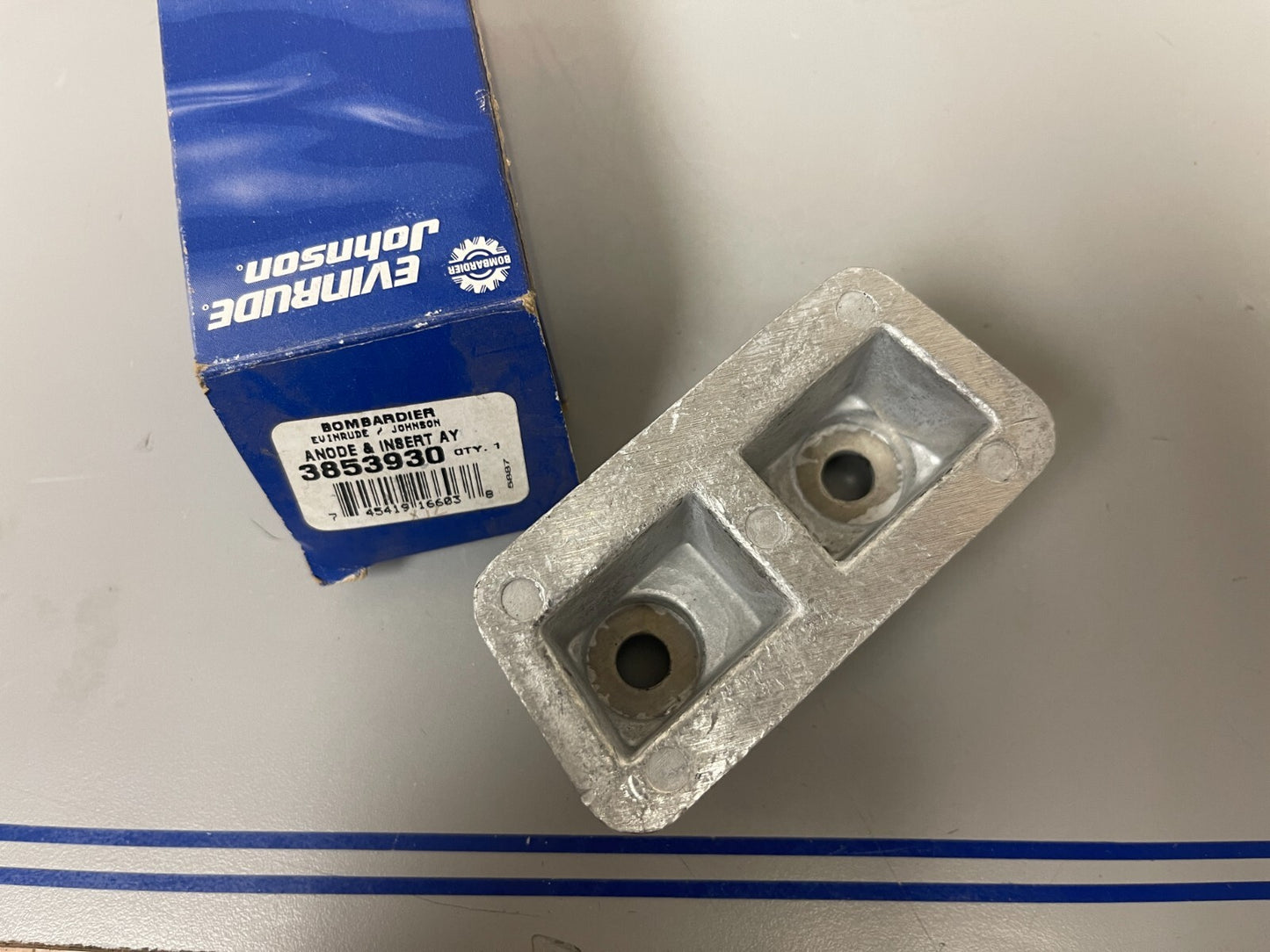 *NEW OEM* 0810 OMC Johnson Evinrude Anode 385390 0385390