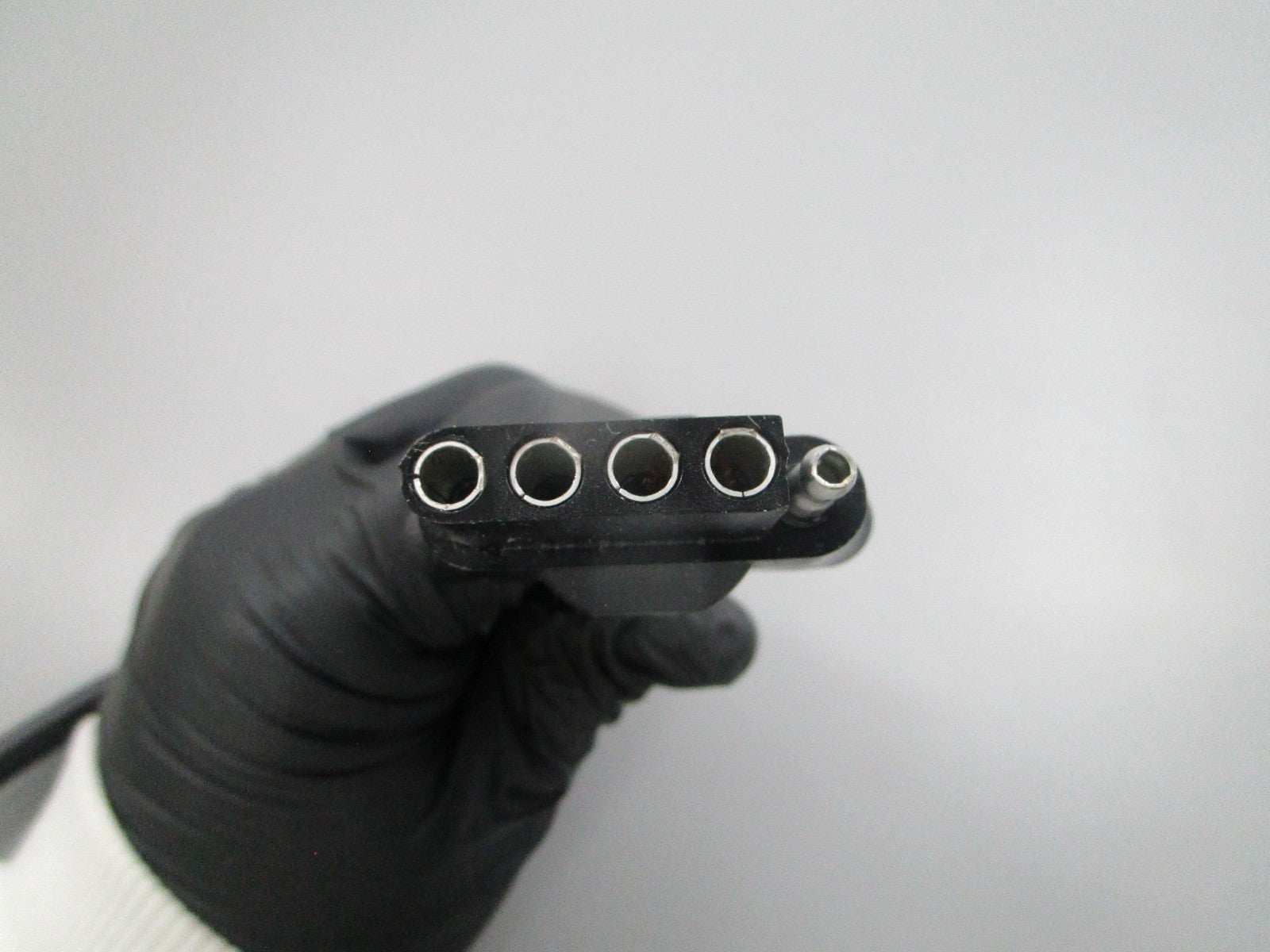 NEW OEM A58WBP Optronics  5 to 7 Way Adaptor 0810
