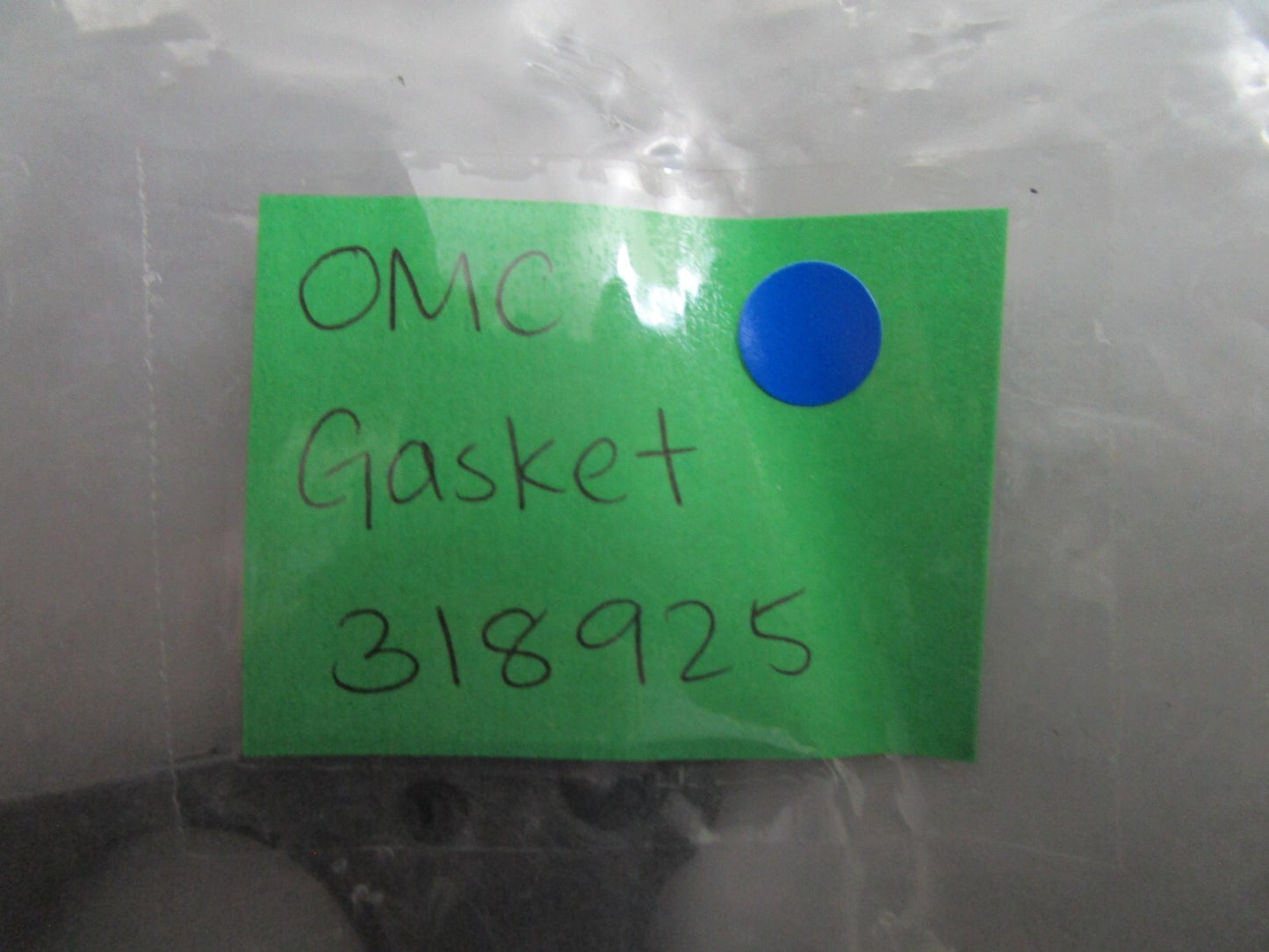 *NEW OEM* 0810 OMC Johnson Evinrude Gasket 318925 0318925