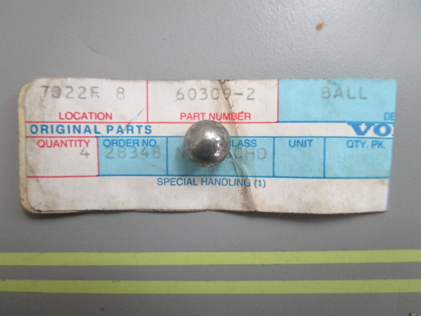 *NEW OEM* 0810 Volvo Penta Ball 60309