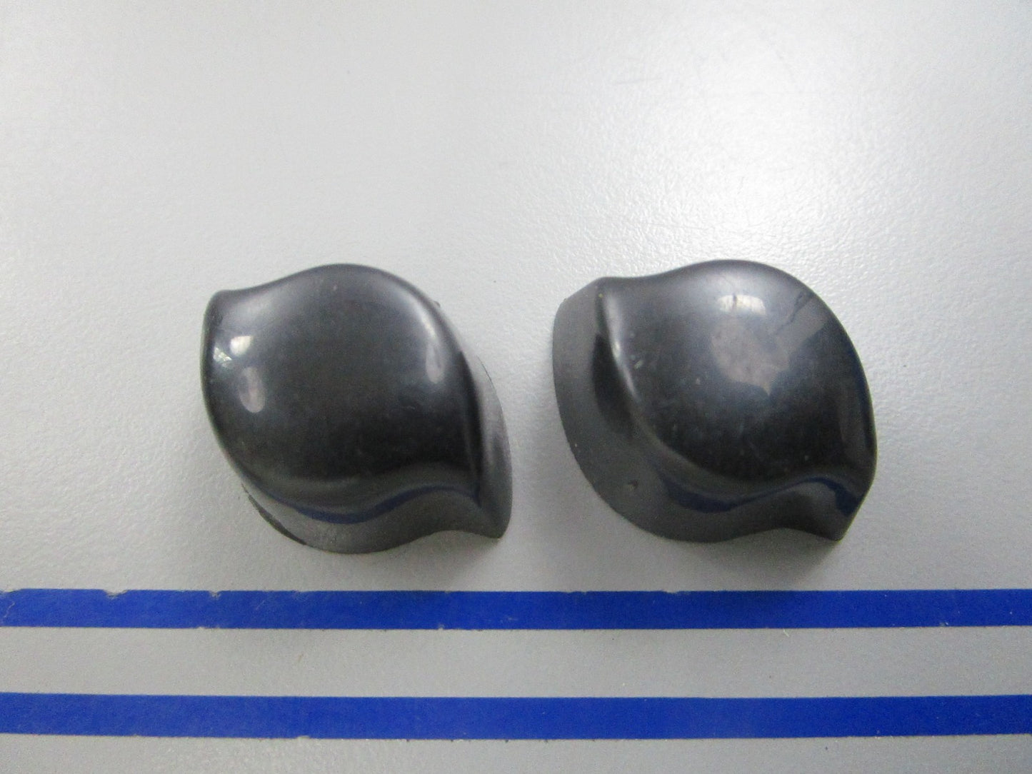 NEW OEM (LOT OF 2) 132380-00 Black & Decker Knob 0810