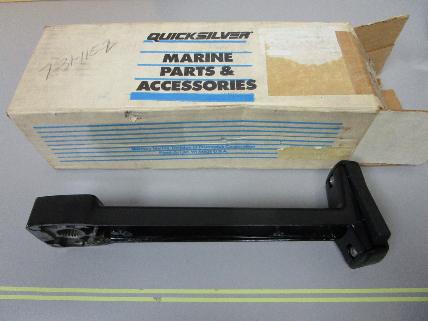 *NEW OEM* 0810 Mercury Quicksilver Control Handle 93863A3