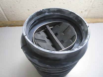 *NEW OEM* 0810 Volvo Penta Bellows Kit 876633