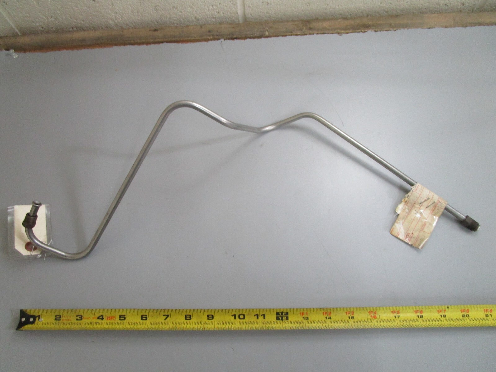 *NEW OEM* 0820 Volvo Penta Tube 3854104