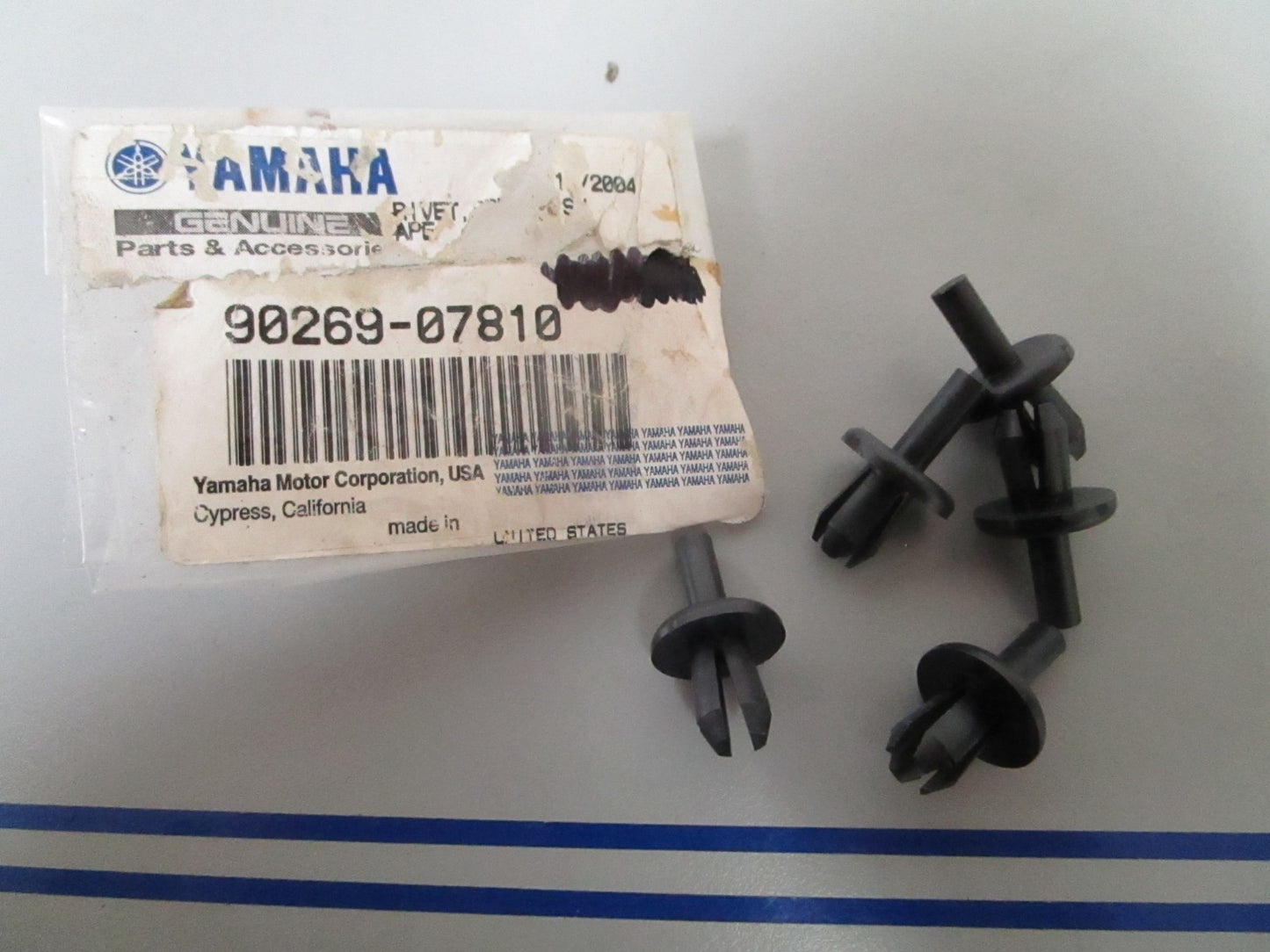 NEW OEM (LOT OF 5) 90269-07810-00 Yamaha Rivet 0810