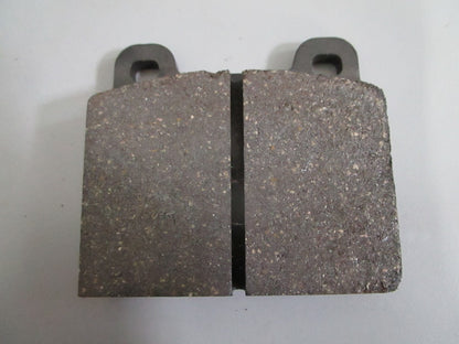 NEW OEM 0014207720 Mercedes-Benz 4 Brake Pad Set 0820