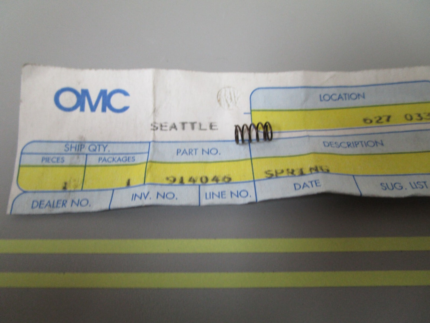 *NEW OEM* 0810 OMC Johnson Evinrude Spring 914046 0914046