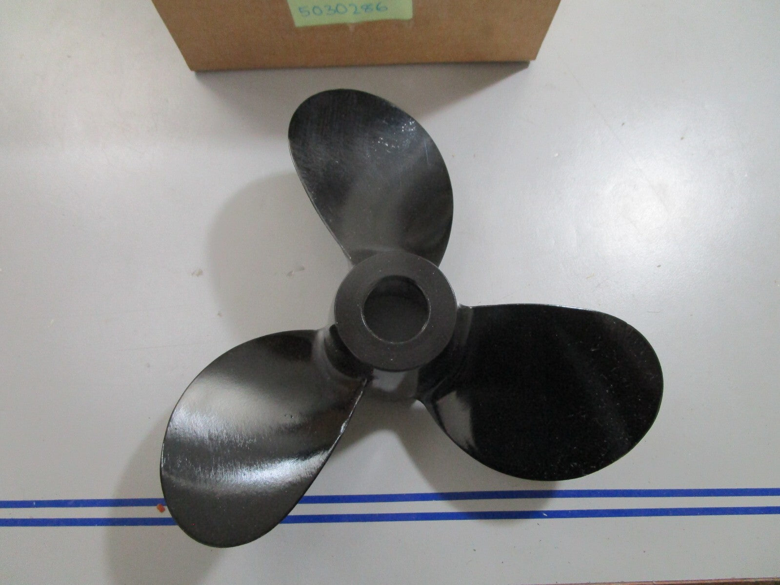 *NEW OEM* 0820 OMC Johnson Evinrude 7½×7 Propeller 5030286