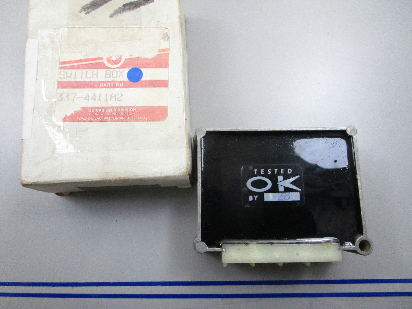 *NEW OEM* 0810 Mercury Quicksilver Switch Box 337-4411A2