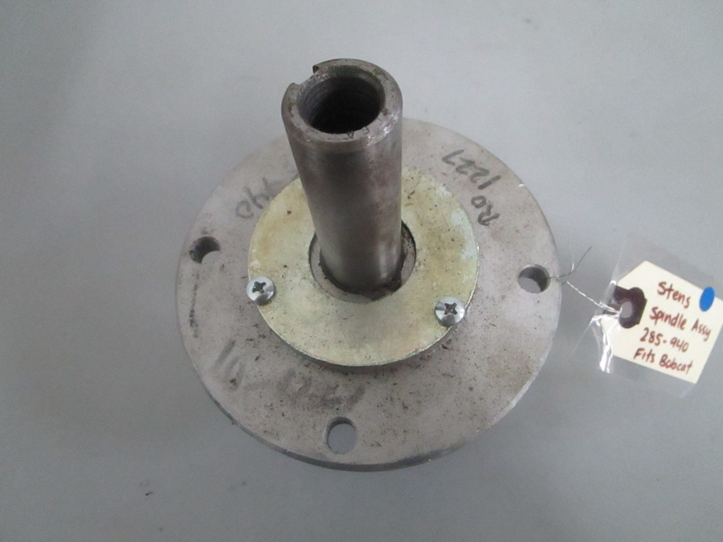 *NEW* 0820 Stens Spindle Assy 285-940 Fits Bobcat