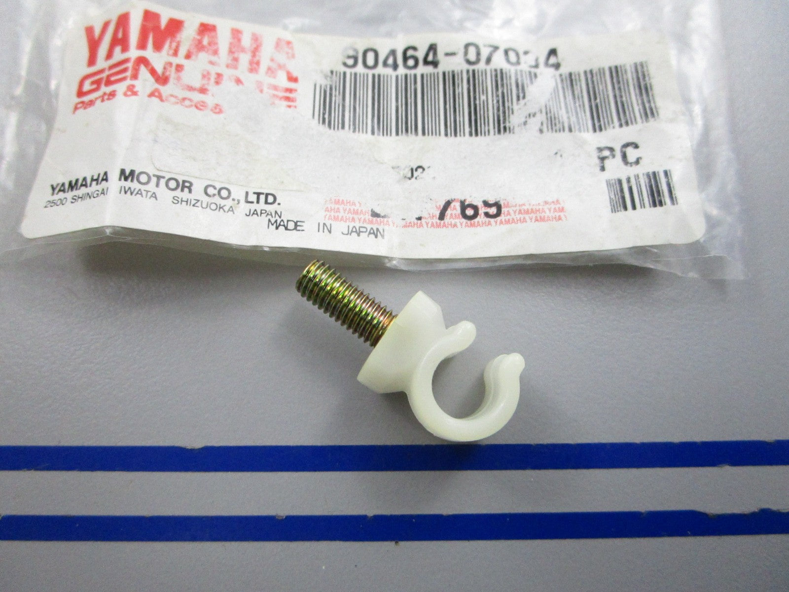 NEW OEM 90464-07034-00 Yamaha Clamp 0810