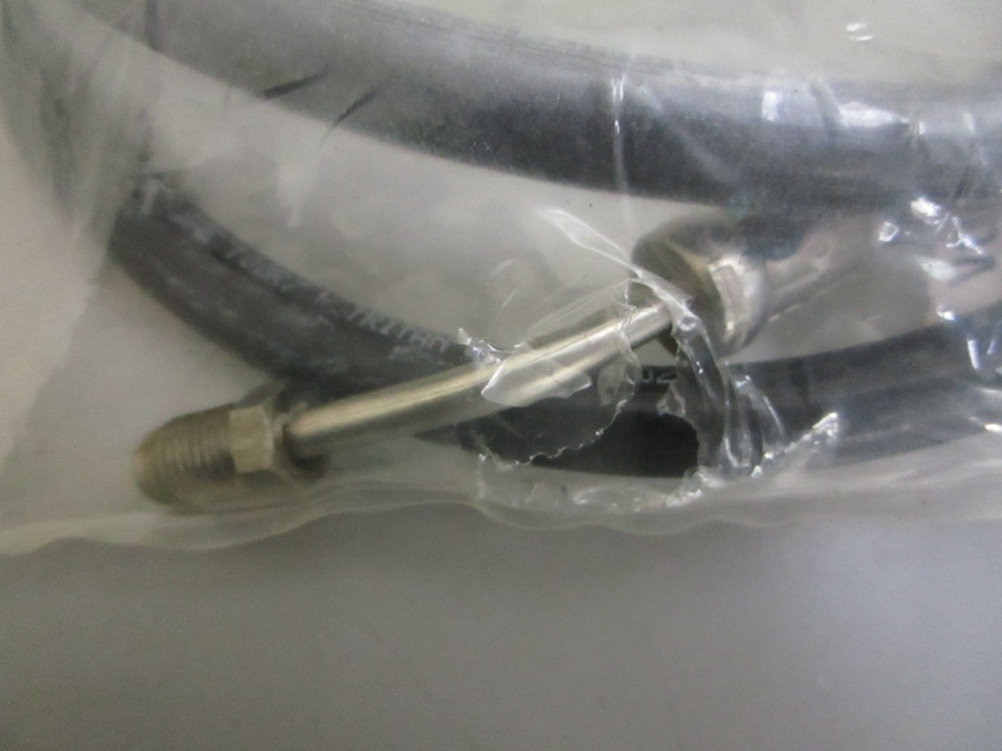 *NEW OEM* 0820 Volvo Penta Hydraulic Hose 3860373