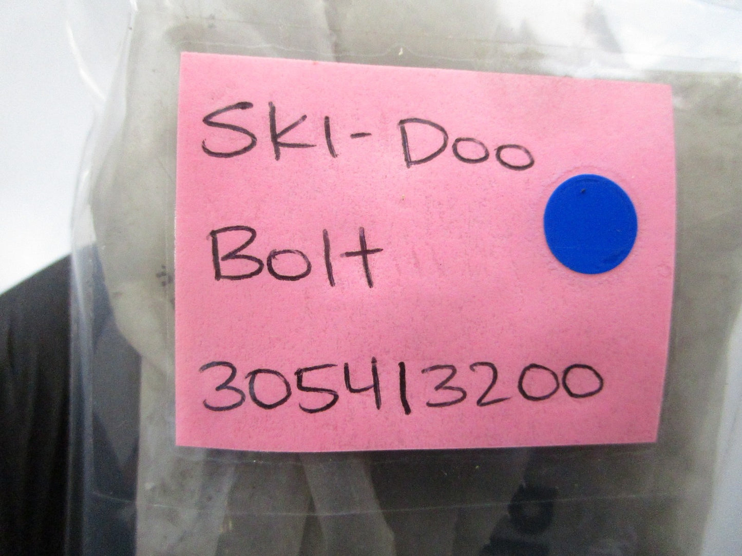 *NEW* 0810 Ski-Doo Bolt 305413200