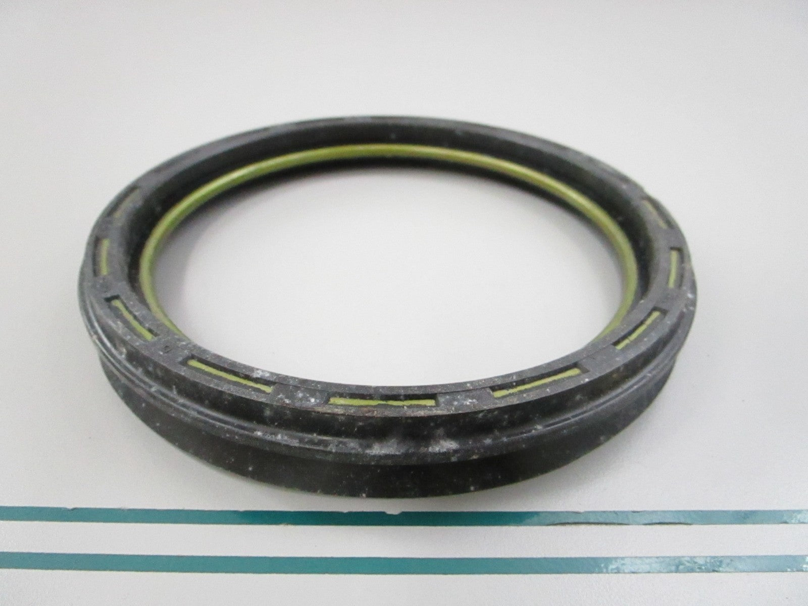 NEW OEM 91751-HC4-003 Honda Dust Seal 0810