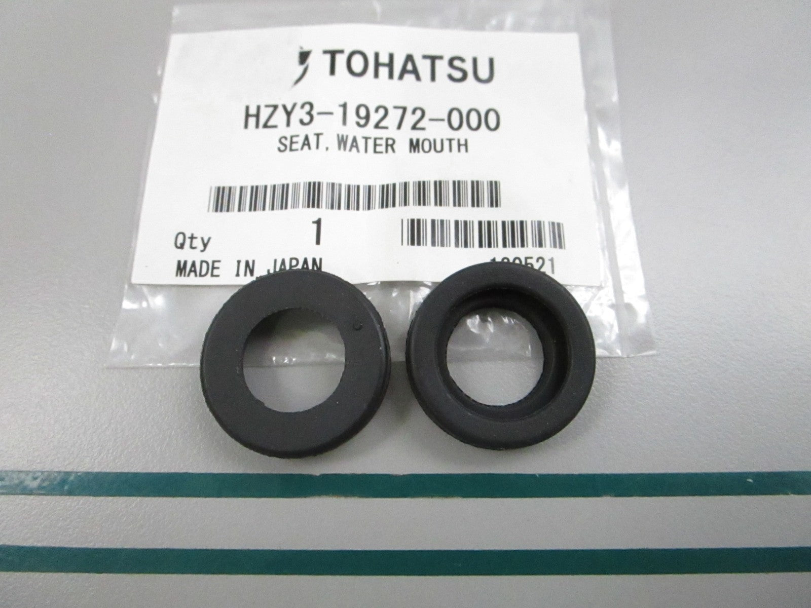 NEW OEM (LOT OF 2) HZY3-19272-000 Tohatsu Oil Seal 0810