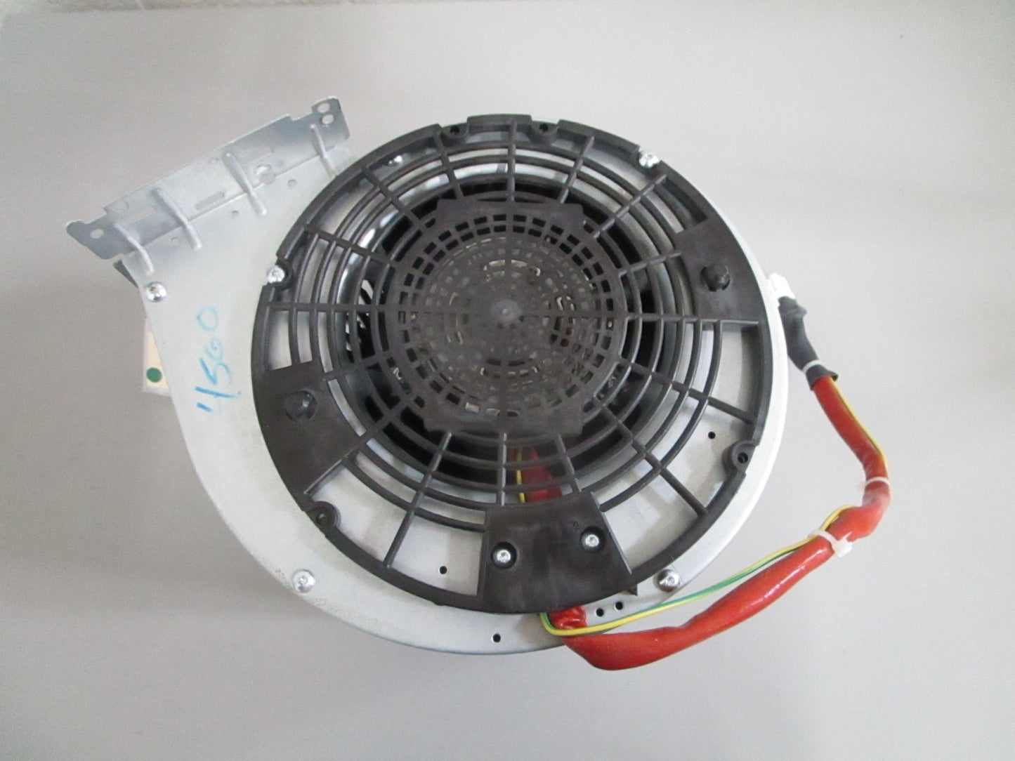 NEW OEM W11035826 Whirlpool Fan Motor 0820