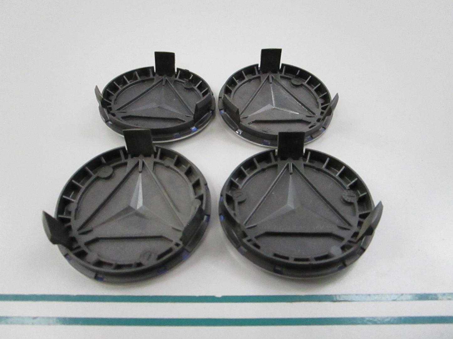 NEW OEM (LOT OF 4) 1714000025 Mercedes-Benz Wheel Center Cap 0810