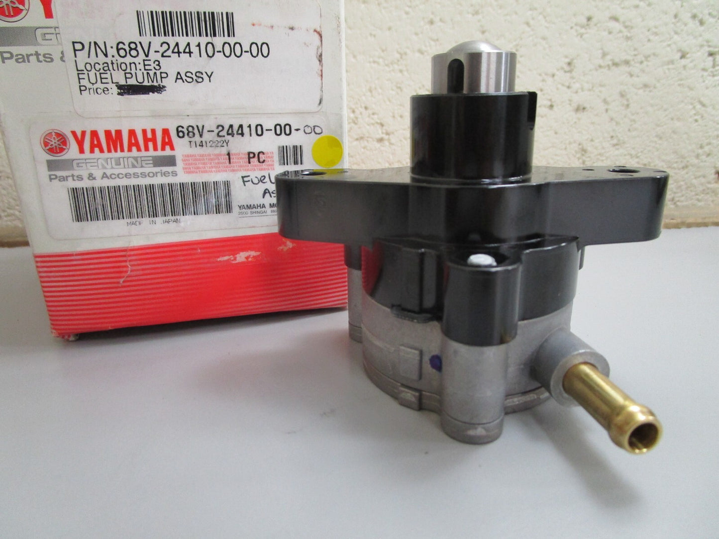 *NEW OEM* 0820 Yamaha Fuel Pump Assy 68V-24410-00-00