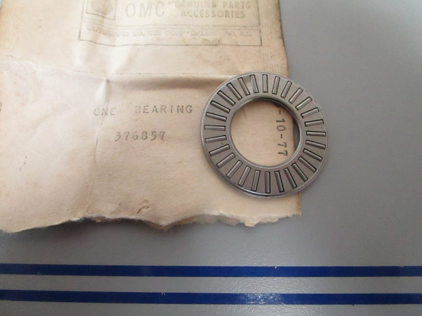 NEW OEM 376857 0376857 OMC Johnson Evinrude Bearing 0810