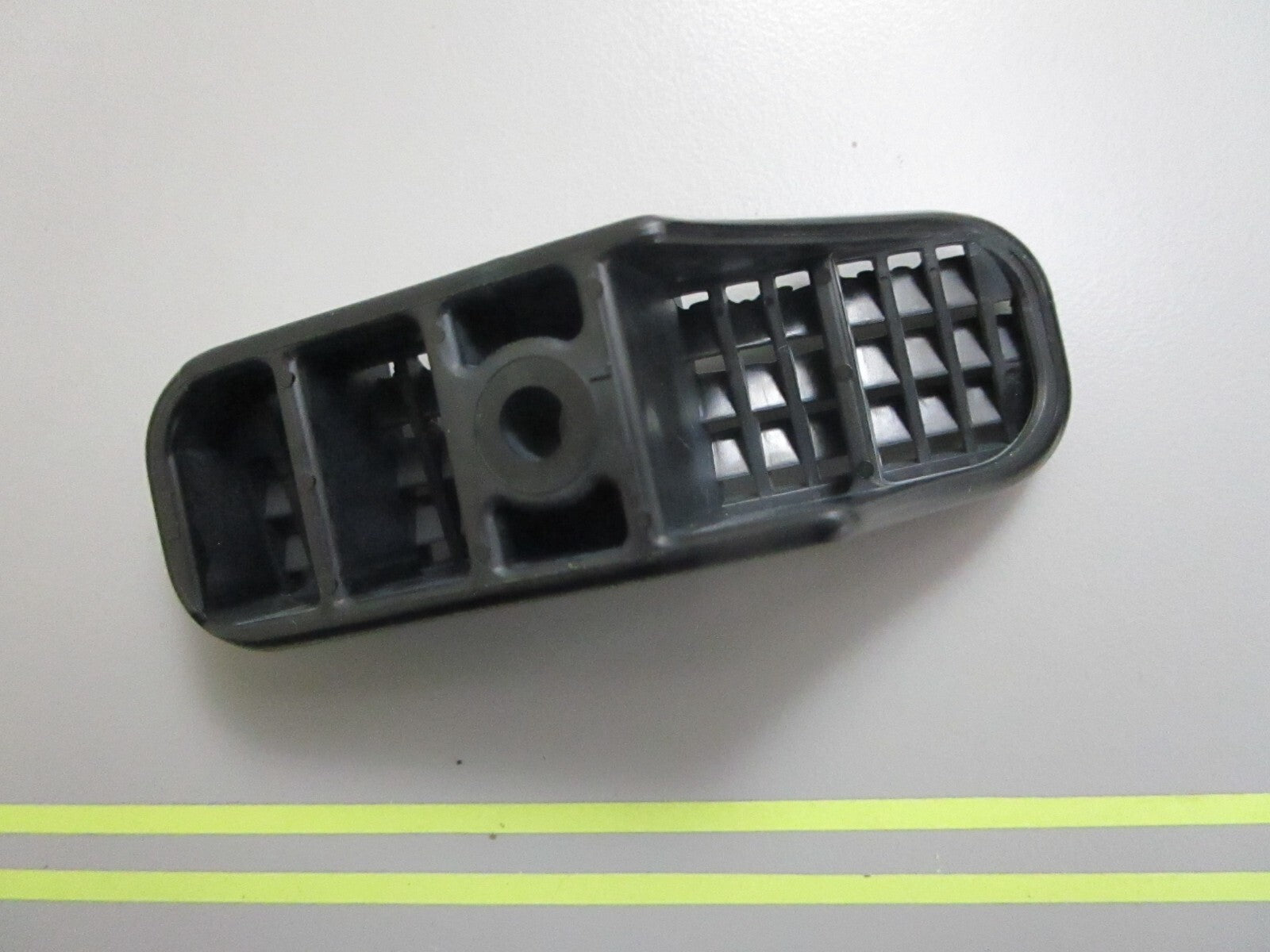 *NEW OEM* 0810 Yamaha Water Inlet 1 Cover 61A-45214-11-00