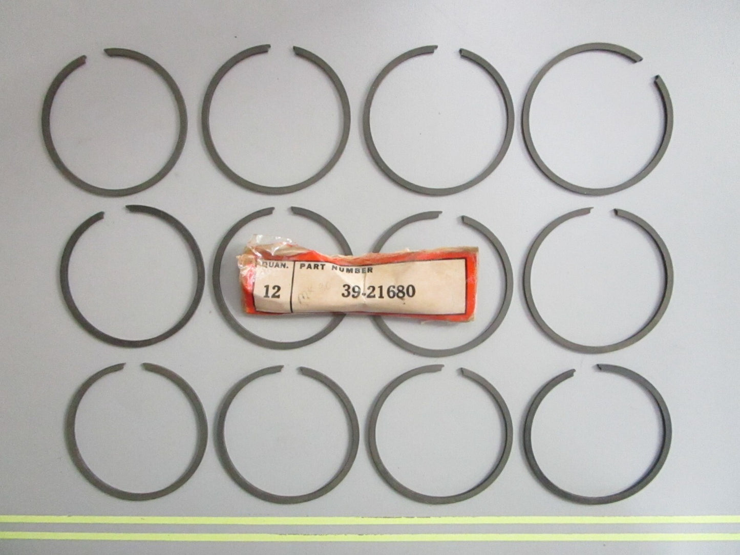 *NEW OEM* 0820 Mercury Quicksilver 12 Piston Ring Set 39-21680