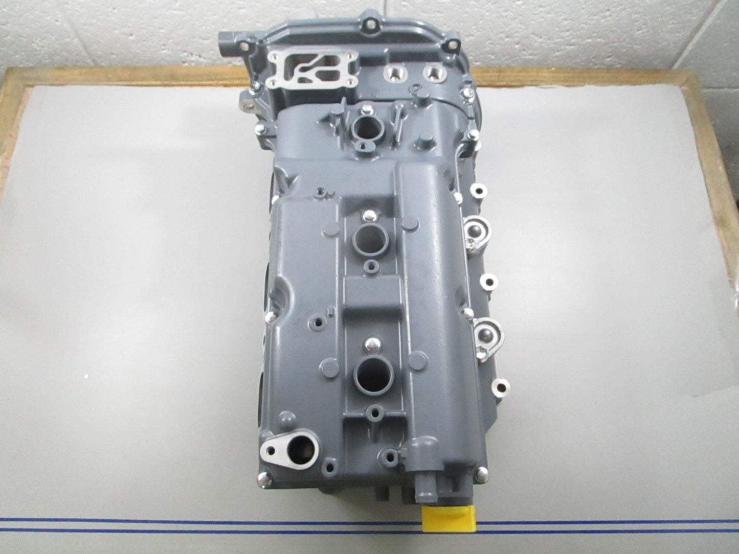*NEW OEM* 0720 Suzuki DF 250 275 Port Cylinder Head Assembly 12000-93Y90