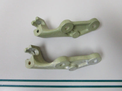 NEW OEM (LOT OF 2) 321637 0321637 OMC Johnson Evinrude Shift Bracket 0810