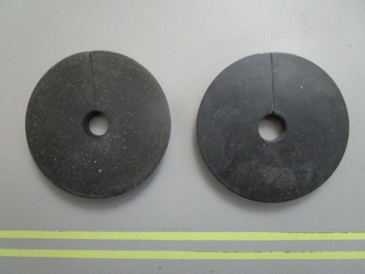 *NEW OEM* (LOT OF 2) 0820 OMC Johnson Evinrude Seal 322302 0322302