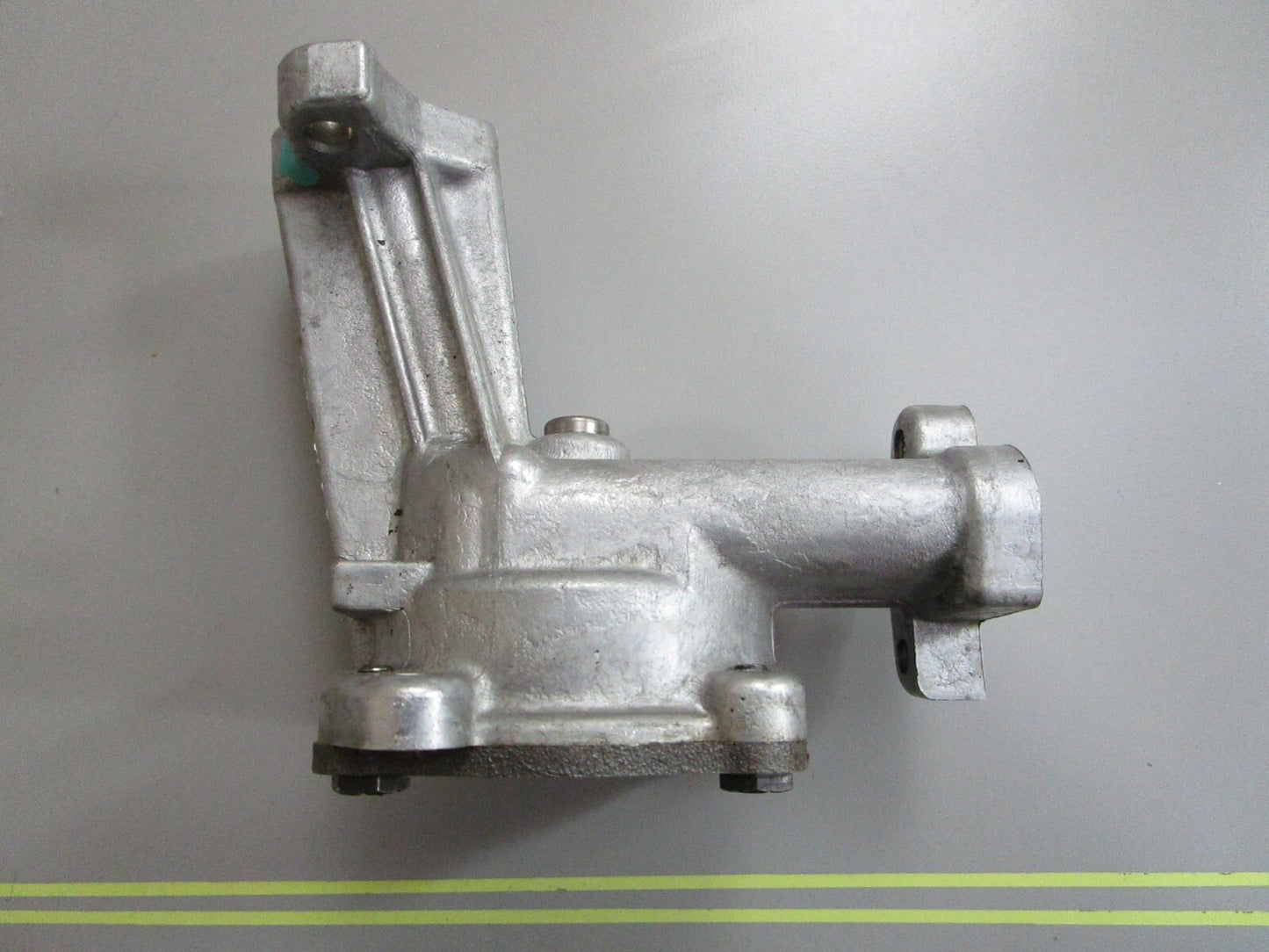 *NEW OEM* 0820 Mercury Quicksilver Oil Pump Ay 56174