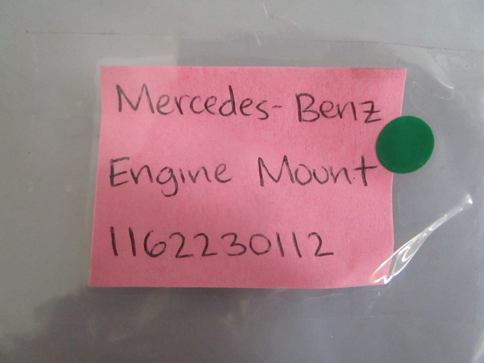 NEW OEM 1162230112 Mercedes-Benz Engine Mount 0820
