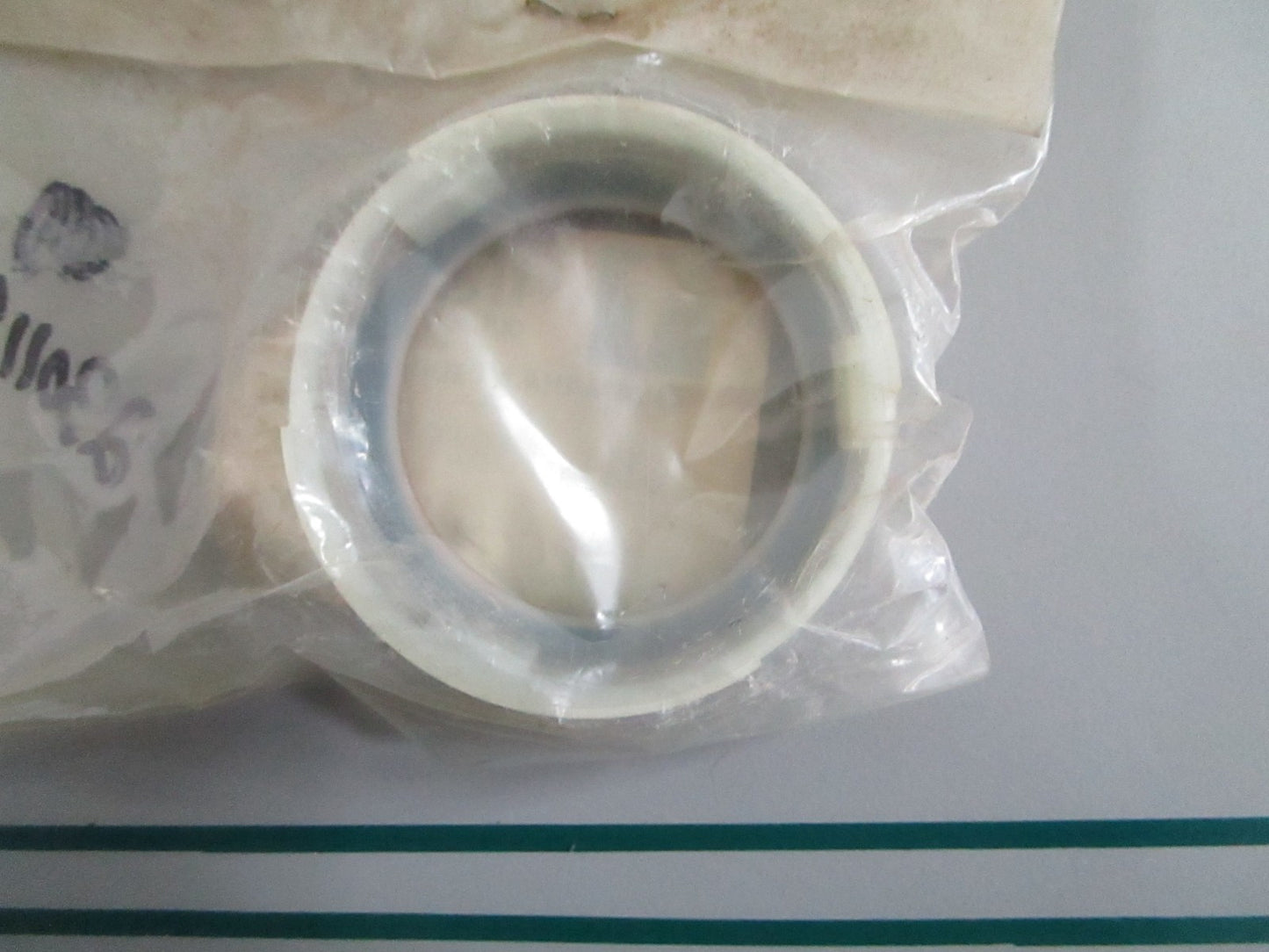 NEW OEM 6H1-43817-00-00 Yamaha Filter 0820