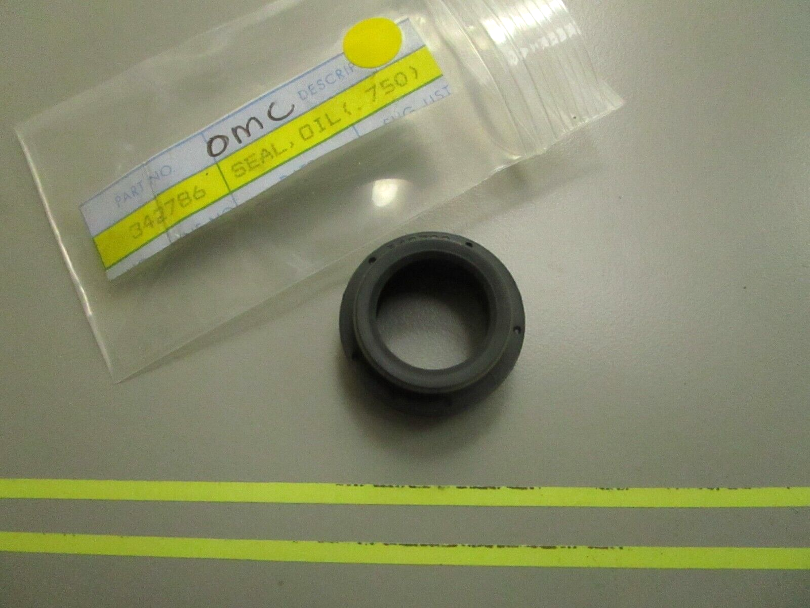 *NEW OEM* 0810 OMC Johnson Evinrude (.750) Oil Seal 342786 0342786