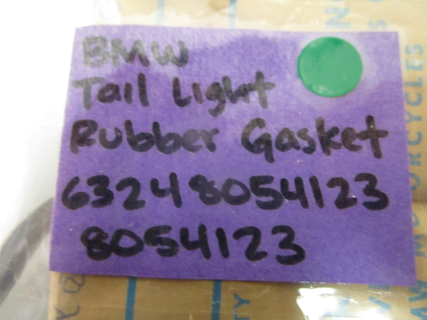 NEW OEM 63248054123 8054123 BMW Tail Light Rubber Gasket 0810