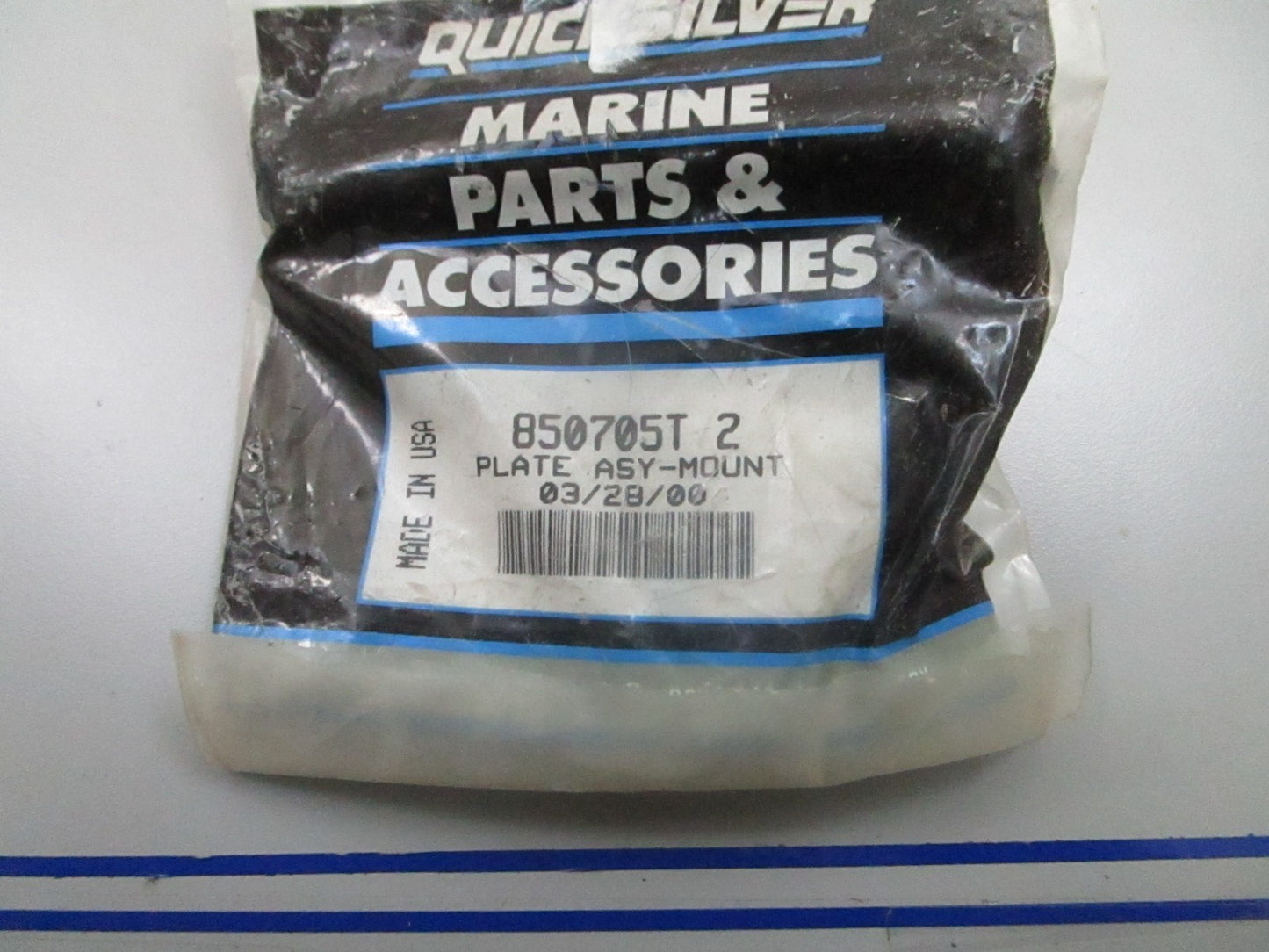 *NEW OEM* 0810 Mercury Quicksilver Mount Plate Assembly 850705T2