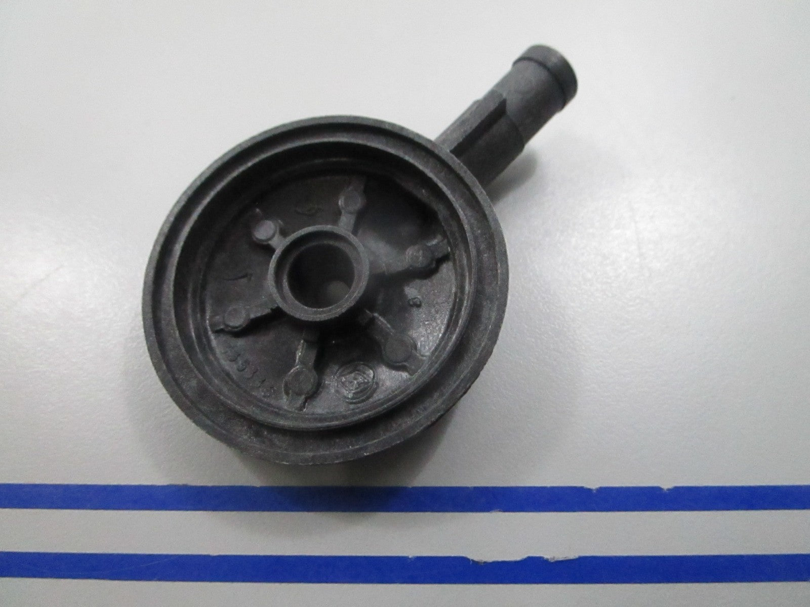 *NEW OEM* 0810 OMC Johnson Evinrude Fuel Pump Cap 335335 0335335