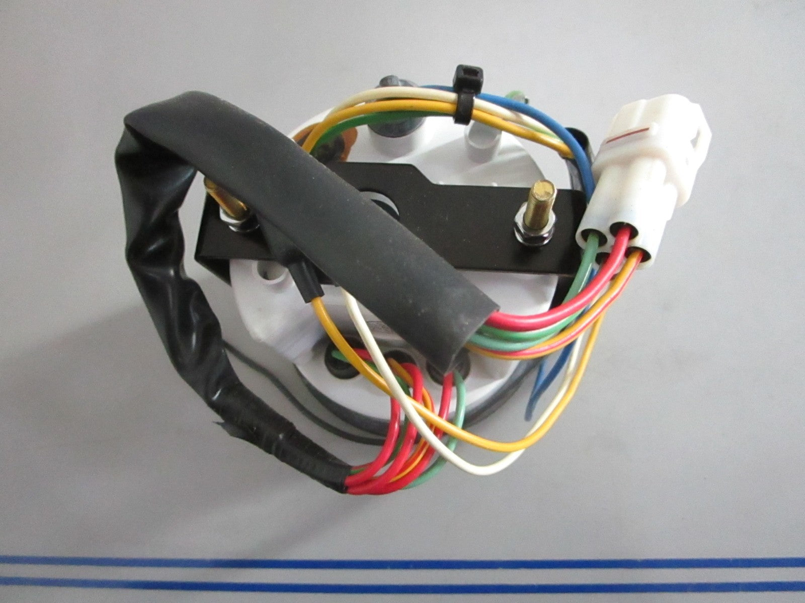 NEW OEM 3Z5-72640-1 Tohatsu Tachometer 0820