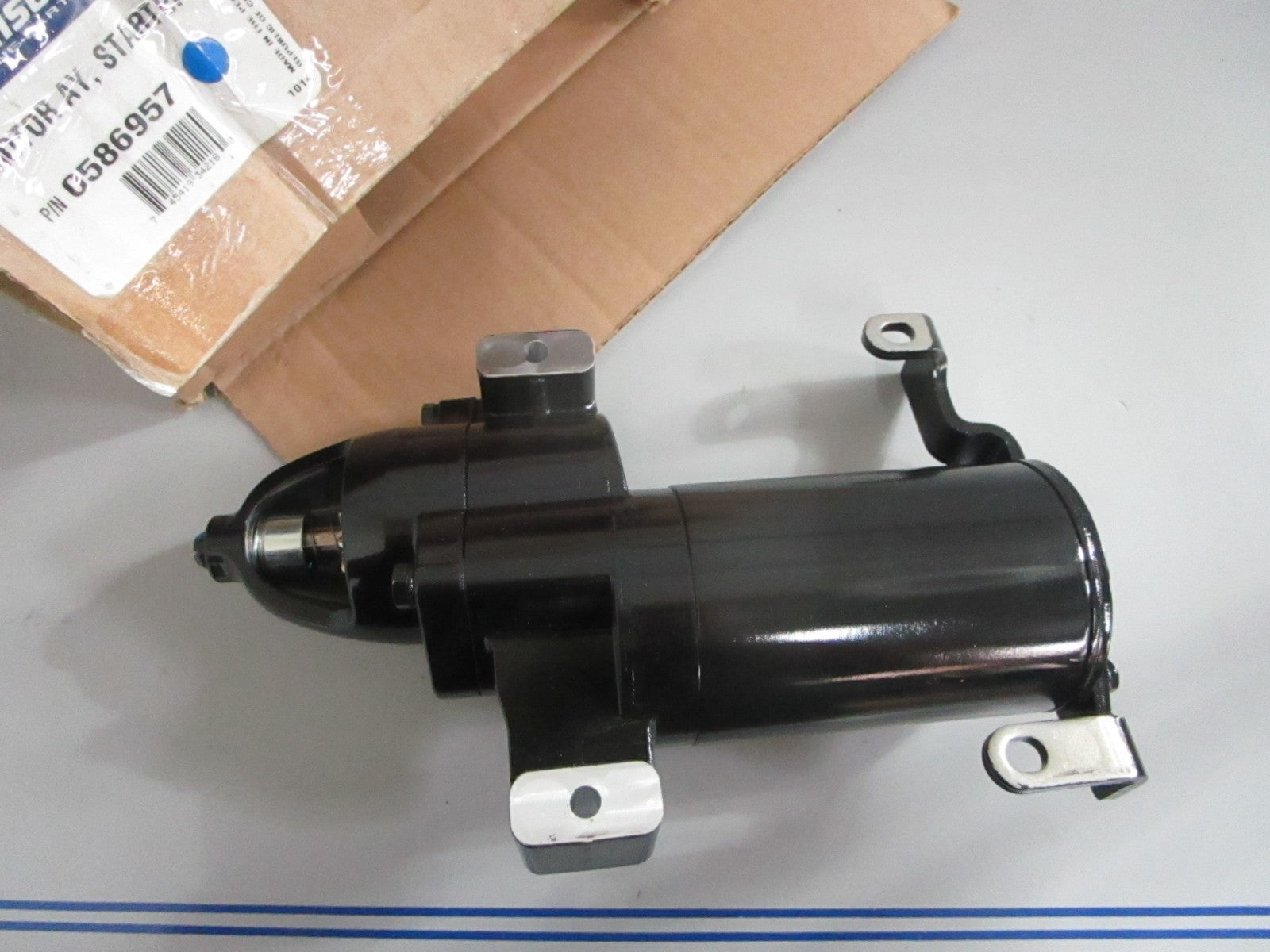 *NEW OEM* 0820 OMC Johnson Evinrude Starter Motor Ay 586957 0586957