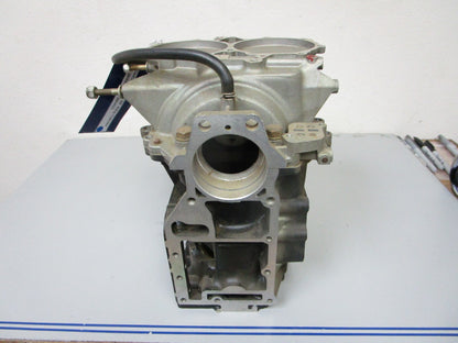 *NEW OEM* 0720 OMC Johnson Evinrude 83' 84' 85' 86' 40hp Cylinder Crankcase