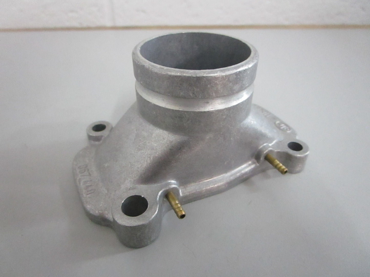 *NEW OEM* 0820 Ski-Doo Intake Manifold Cover 420867442