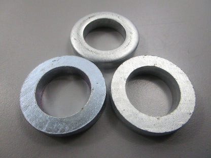 NEW (LOT OF 3) 285-957 Replaces: 64163-71 Yoke Spacer 0810